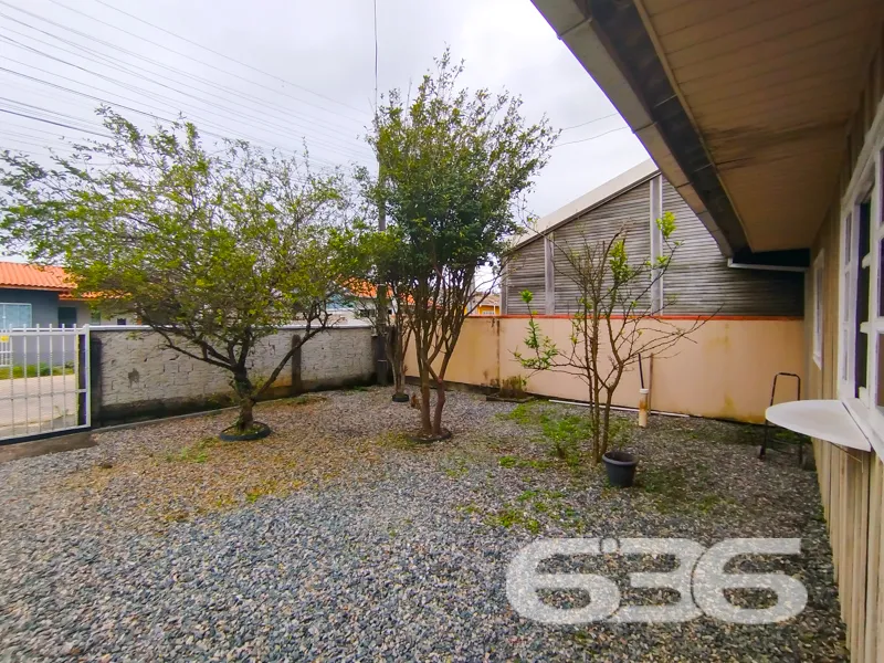 RESIDÊNCIA COM POMAR NO BAIRRO COSTEIRA, BALNEÁRIO