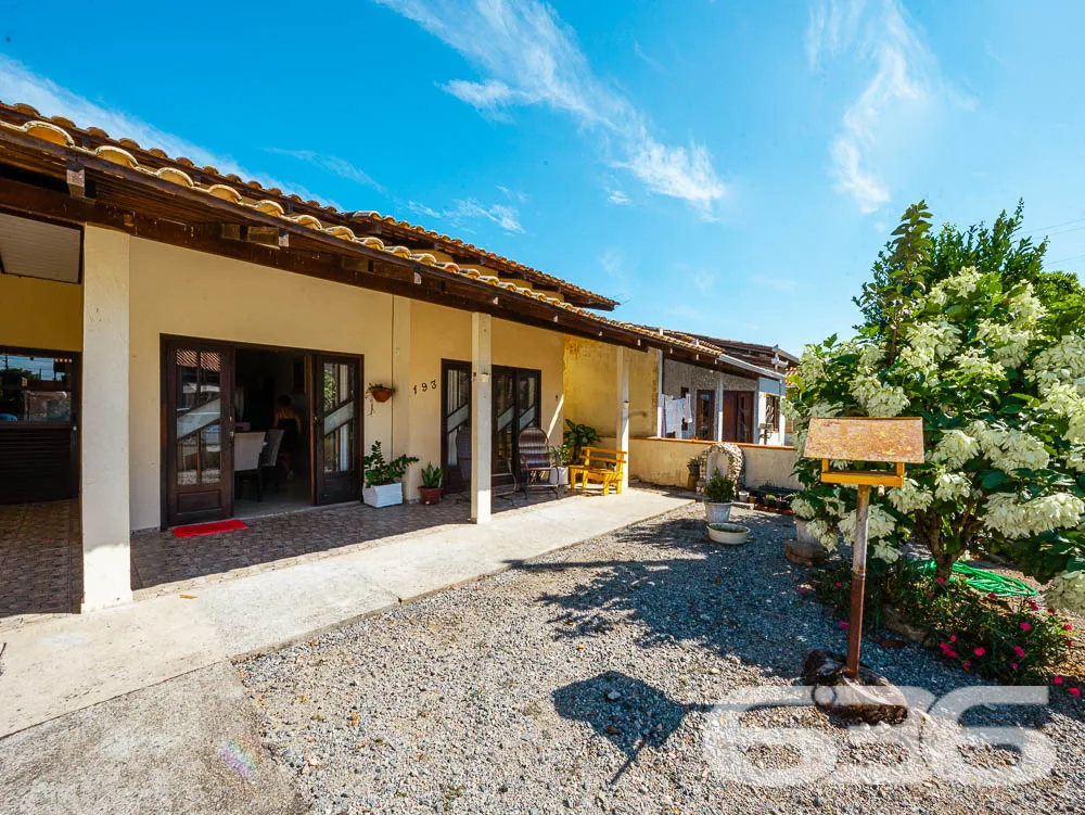 Seu novo capítulo em Balneário Barra do Sul pode c