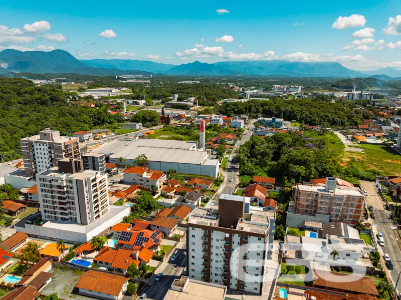 Apartamento à venda no Bom Retiro, Joinville | sac