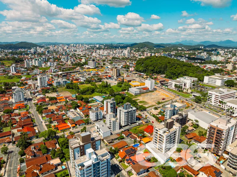 Apartamento à venda no Bom Retiro, Joinville | sac