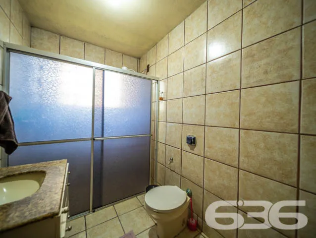 Ampla residência no bairro Glória, Joinville - SC
