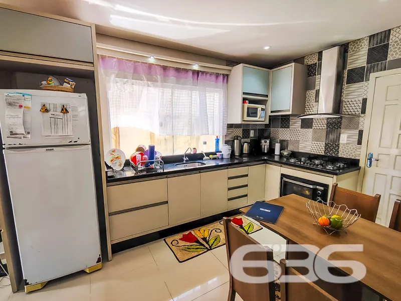 Residência à venda no bairro Vila Nova, Joinville