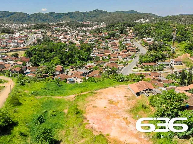 OPORTUNIDADE DE TERRENO COM 12.099m² À VENDA, NO B