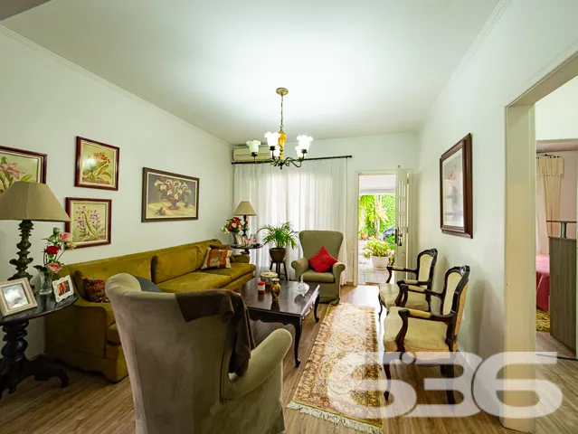 LINDA RESIDÊNCIA NO BAIRRO ANITA GARIBALDI - SUÍTE