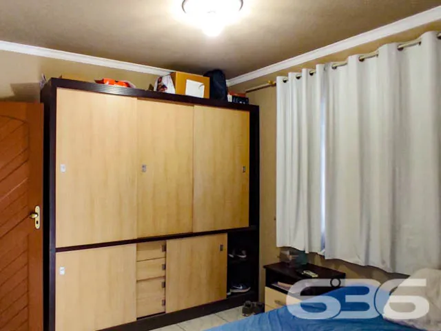 DUAS EXCELENTES CASAS EM UM TERRENO NO BAIRRO ANIT