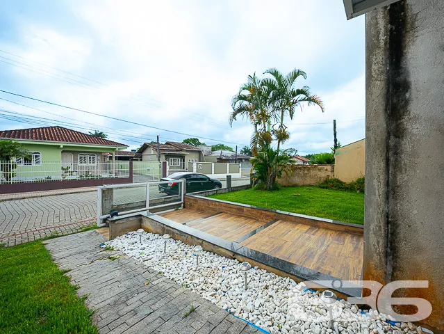 IMÓVEL TOTALMENTE MOBILIADO COM PISCINA E ÁREA DE 