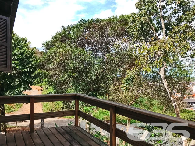 CASA Ă VENDA NO BAIRRO BOA VISTA - ESTUDA PERMUTA