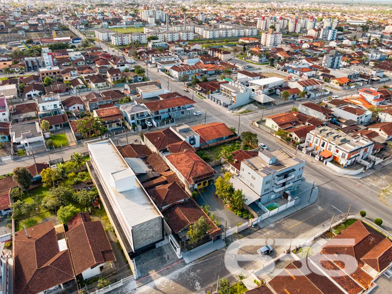 Imóvel para renda com locação à venda no bairro Ja