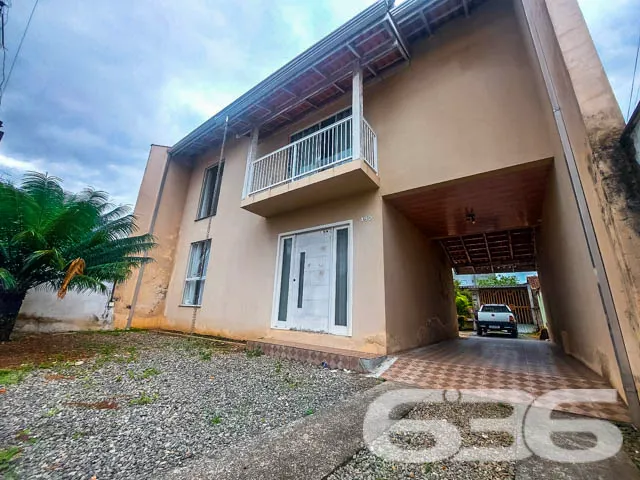 Oportunidade imperdĂvel: Lindo sobrado no Bairro B