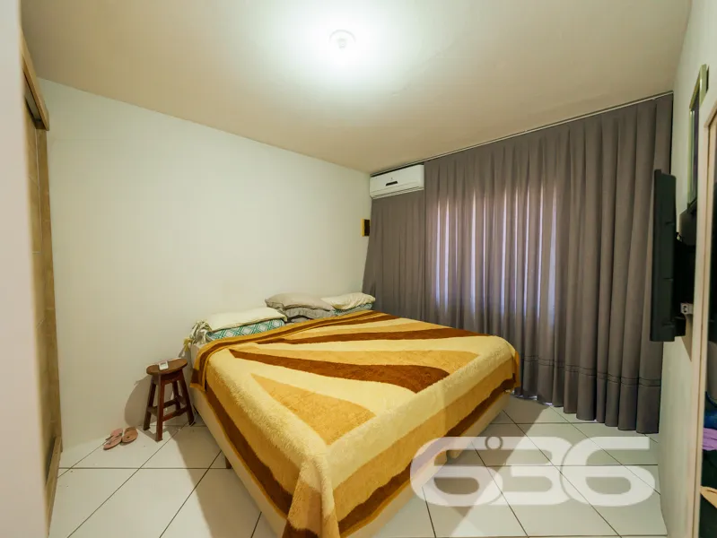 SOBRADO À VENDA COM 4 QUARTOS, NO BAIRRO BOA VISTA