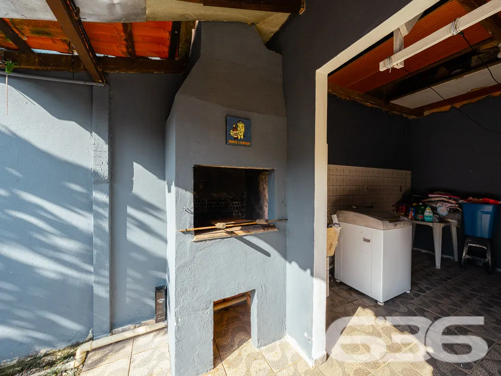 OPORTUNIDADE DE TERRENO COM DUAS CASAS - ESTUDA PE