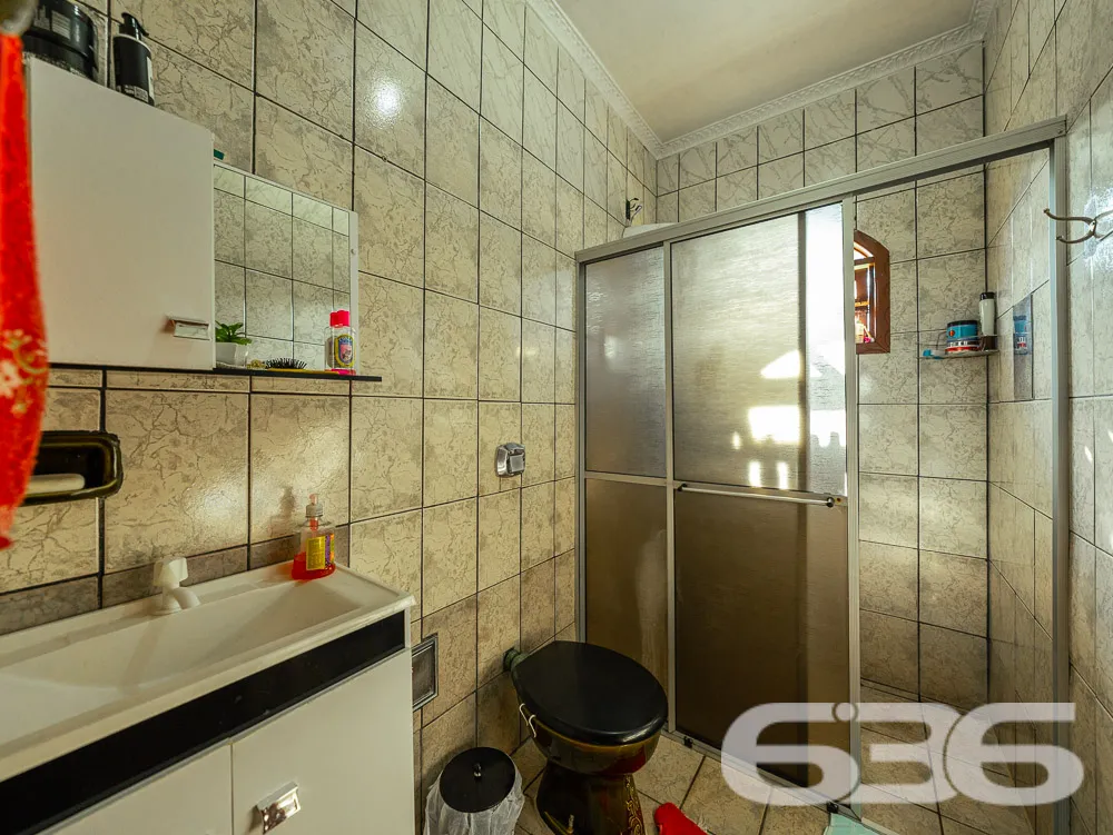 OPORTUNIDADE DE TERRENO COM DUAS CASAS - ESTUDA PE