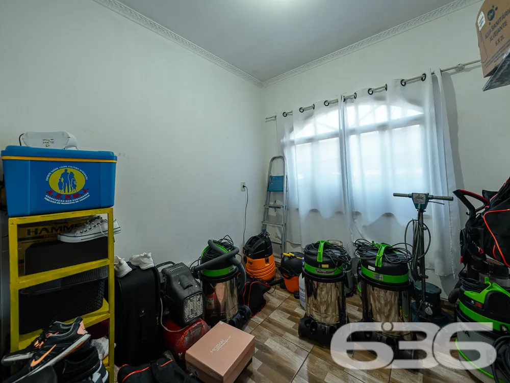 OPORTUNIDADE DE TERRENO COM DUAS CASAS - ESTUDA PE