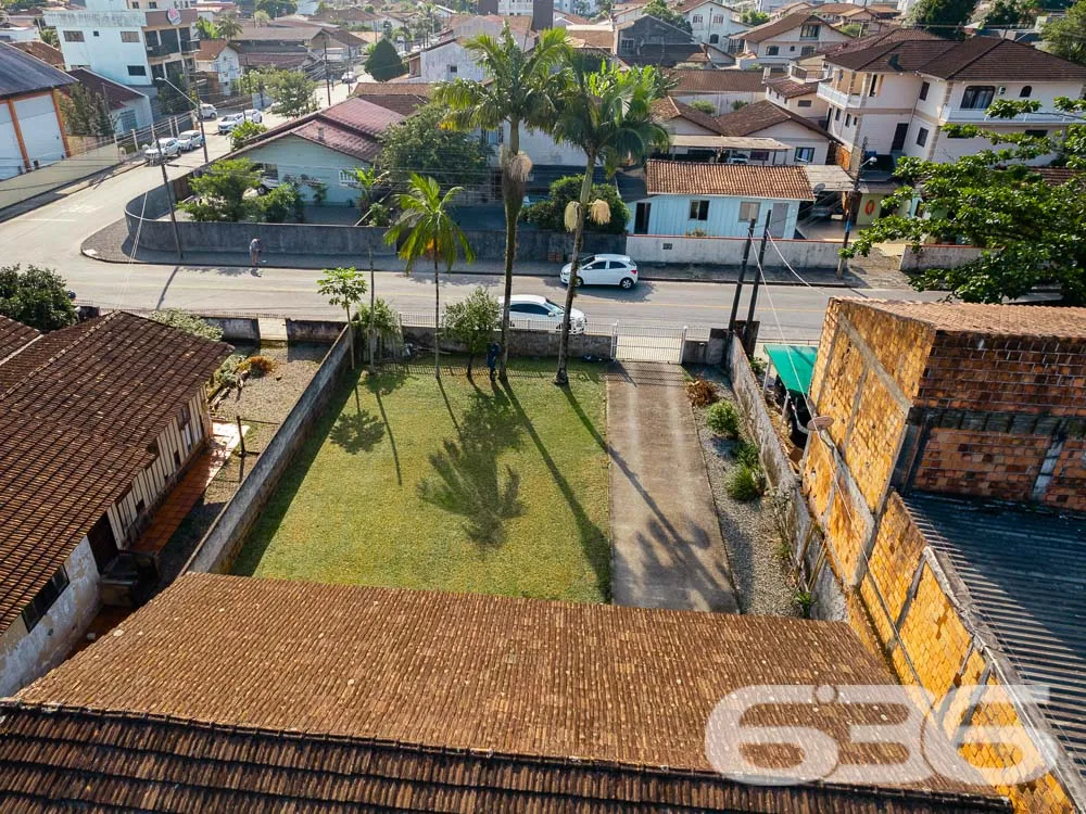 OPORTUNIDADE DE TERRENO COM DUAS CASAS - ESTUDA PE