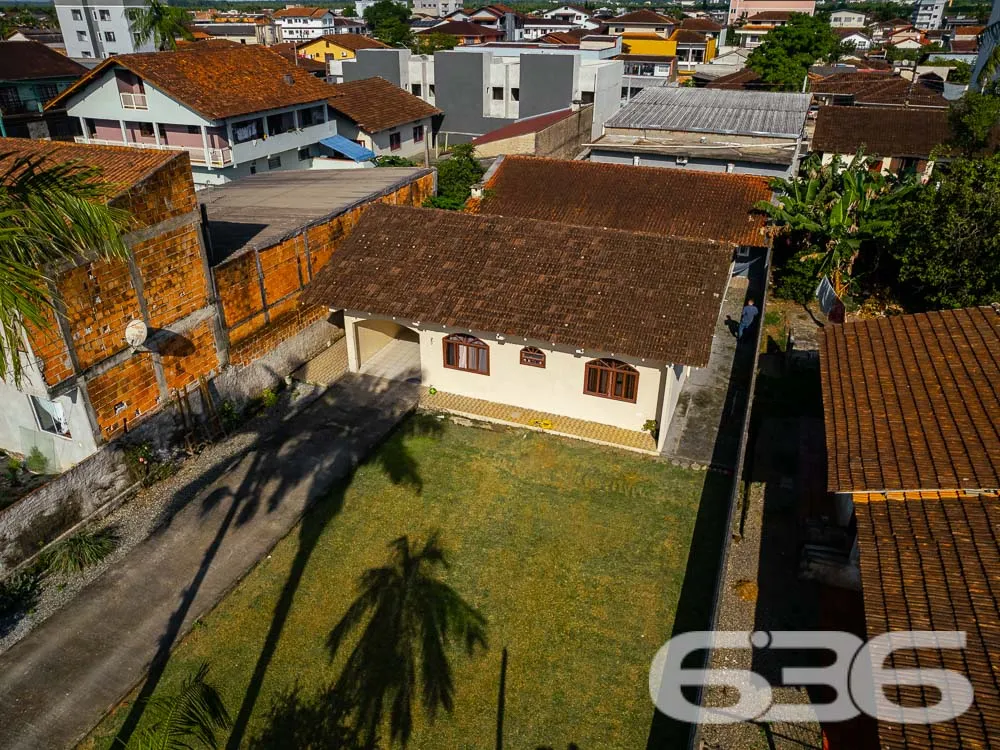 OPORTUNIDADE DE TERRENO COM DUAS CASAS - ESTUDA PE