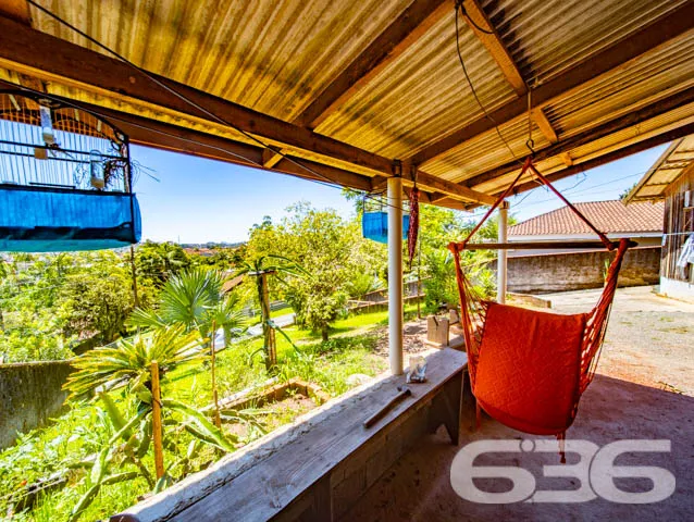 VENDE-SE TERRENO COM ACLIVE ACENTUADO NO ITAUM!
De