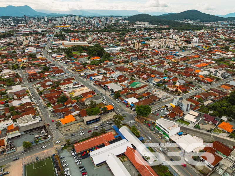 Casa à venda no Guanabara, Joinville | 611m² de te