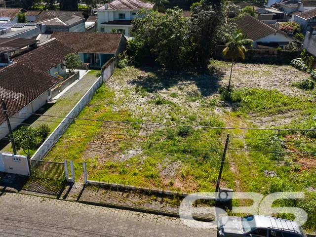 VENDE-SE TERRENO ESPAÇOSO NO BAIRRO BUCAREIN – OPO