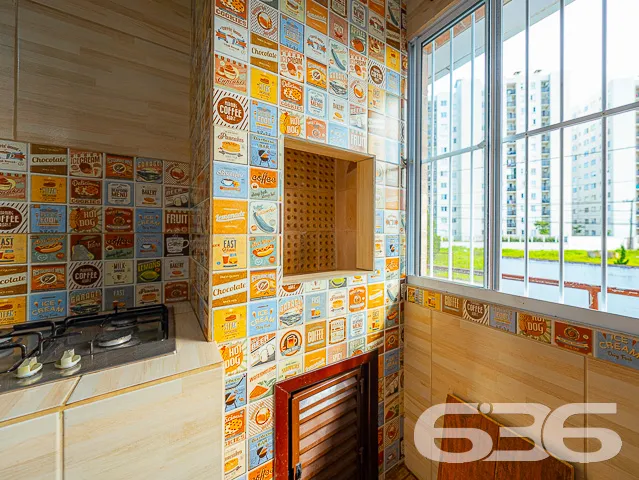 IMĂVEL COM 3 QUARTOS NO BAIRRO BUCAREIN
Apresenta