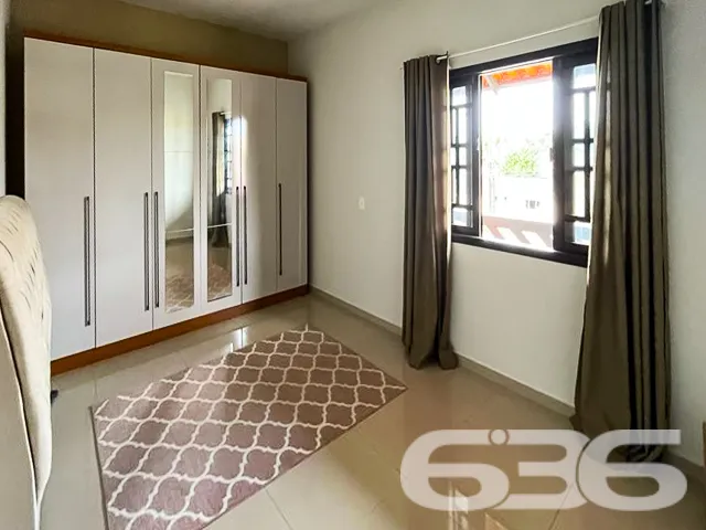 CASA À VENDA NO BAIRRO ADHEMAR GARCIA EM JOINVILLE