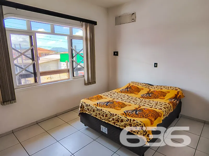 Casa à venda no bairro Aventureiro, Joinville, com