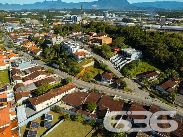 Oportunidade Única: Terreno Estratégico na Zona No