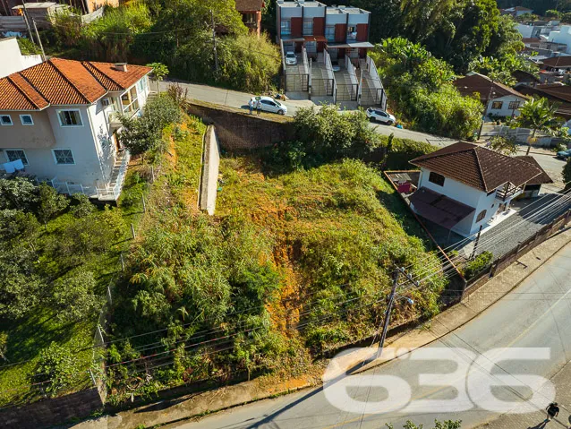 Oportunidade Única: Terreno Estratégico na Zona No