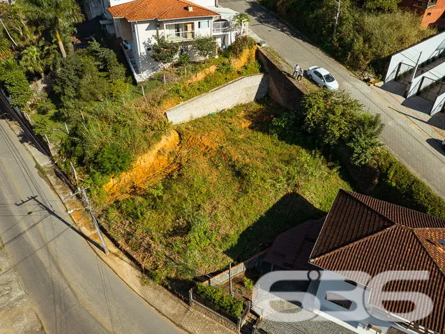 Oportunidade Única: Terreno Estratégico na Zona No