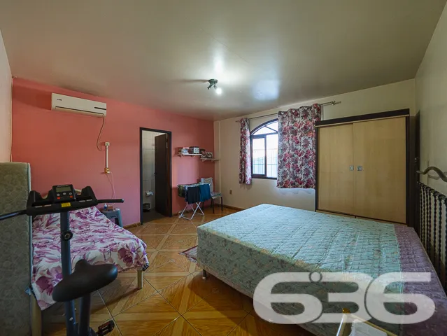 Descubra a casa dos seus sonhos em Joinville! Situ
