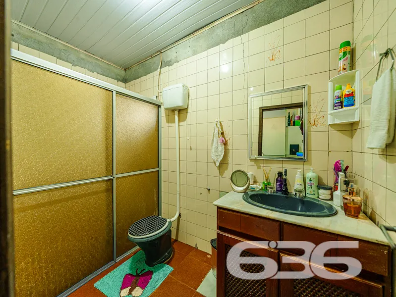 IMĂVEL COM EDICULA NO BAIRRO COMASA, JOINVILLE - E