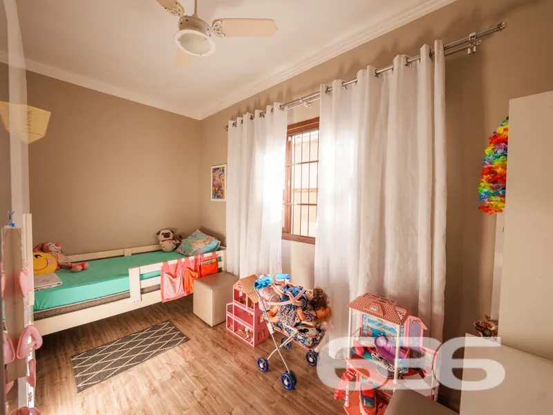 Casa à venda no bairro Costa e Silva, em Joinville