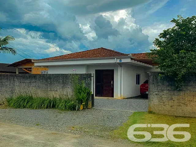 IMÓVEL COM 2 QUARTOS NO BAIRRO VILA NOVA

São 110m