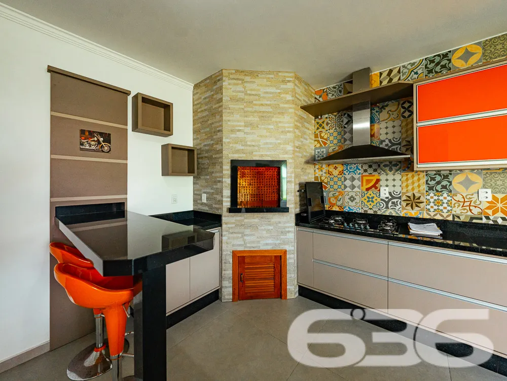 IMĂVEL Ă VENDA NO BAIRRO VILA NOVA - AMPLO QUINTAL