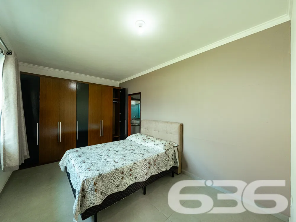 IMĂVEL Ă VENDA NO BAIRRO VILA NOVA - AMPLO QUINTAL