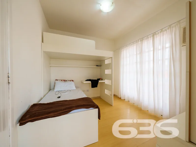 SOBRADO À VENDA NO BAIRRO VILA NOVA EM JOINVILLE -