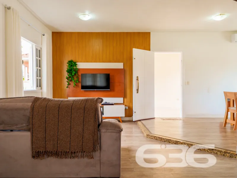 SOBRADO À VENDA NO BAIRRO VILA NOVA EM JOINVILLE -