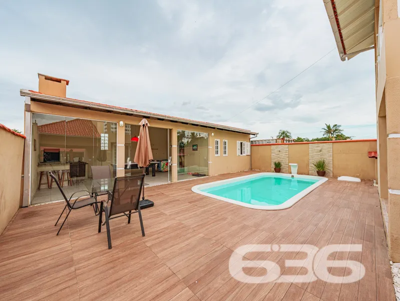 SOBRADO À VENDA NO BAIRRO VILA NOVA EM JOINVILLE -