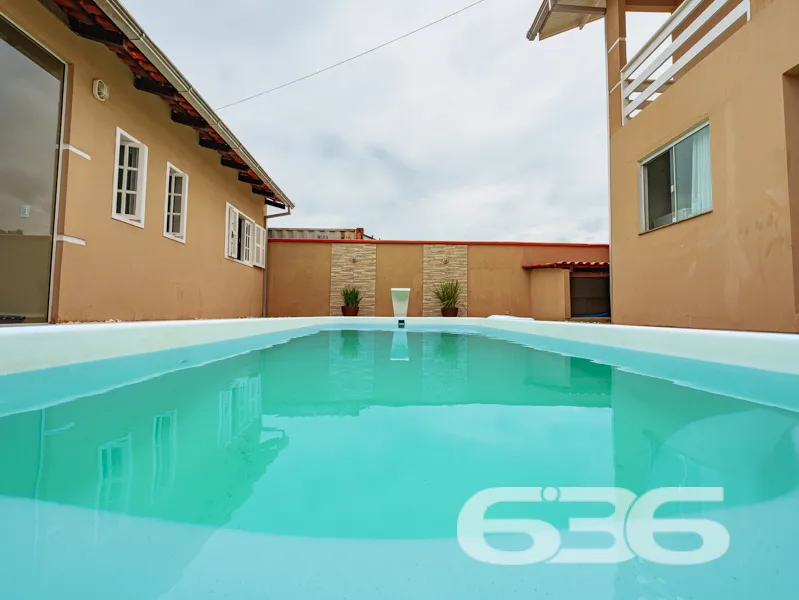 SOBRADO À VENDA NO BAIRRO VILA NOVA EM JOINVILLE -