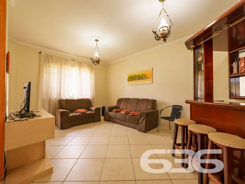 Casa à venda no bairro Floresta, Joinville: essa r
