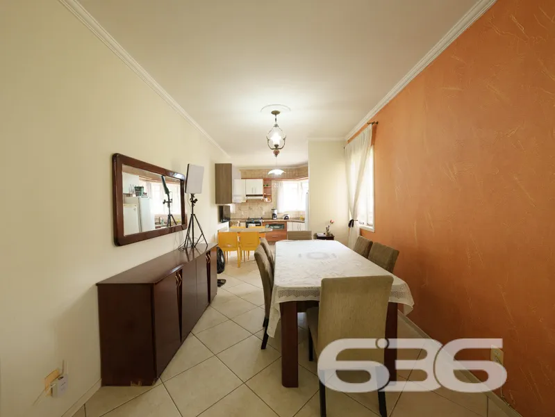 Casa à venda no bairro Floresta, Joinville: essa r