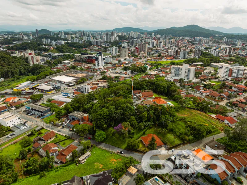 Casa à venda no bairro Floresta, Joinville: essa r