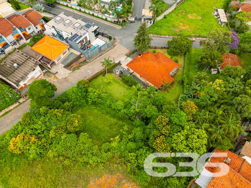 Casa à venda no bairro Floresta, Joinville: essa r