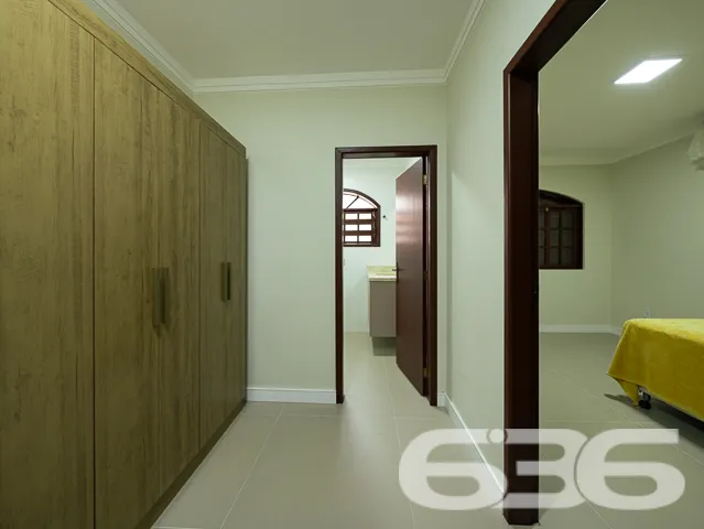 BAIRRO ANITA GARIBALDI: CASA ESTILO GERMĂNICO COM