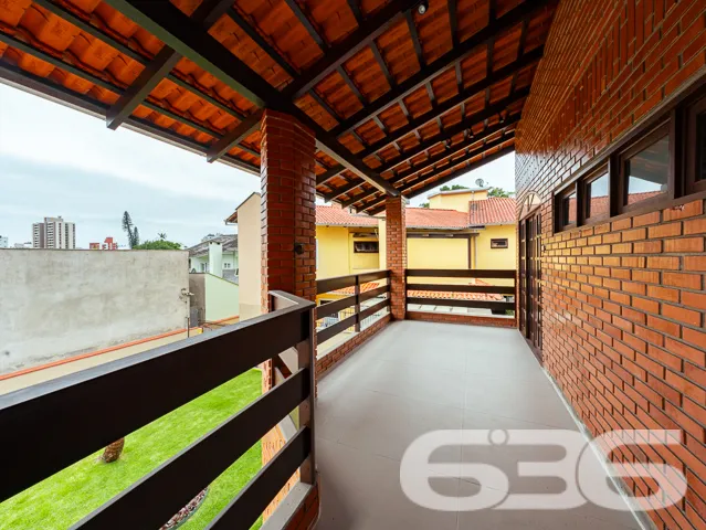 BAIRRO ANITA GARIBALDI: CASA ESTILO GERMĂNICO COM