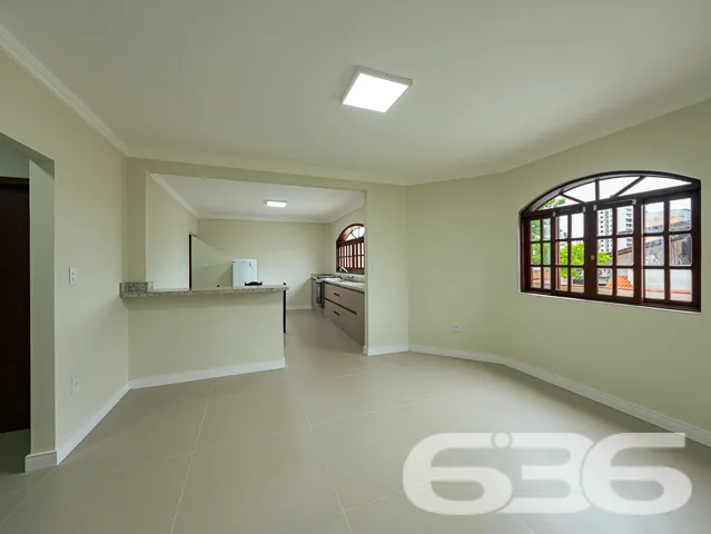 BAIRRO ANITA GARIBALDI: CASA ESTILO GERMĂNICO COM