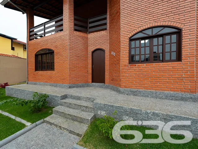 BAIRRO ANITA GARIBALDI: CASA ESTILO GERMĂNICO COM