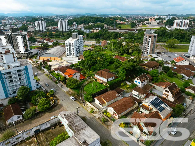 Descubra a rara oportunidade de construir o lar do
