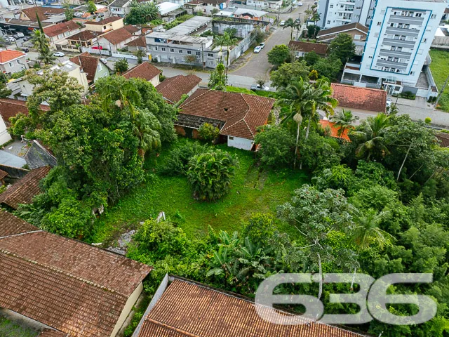 Descubra a rara oportunidade de construir o lar do