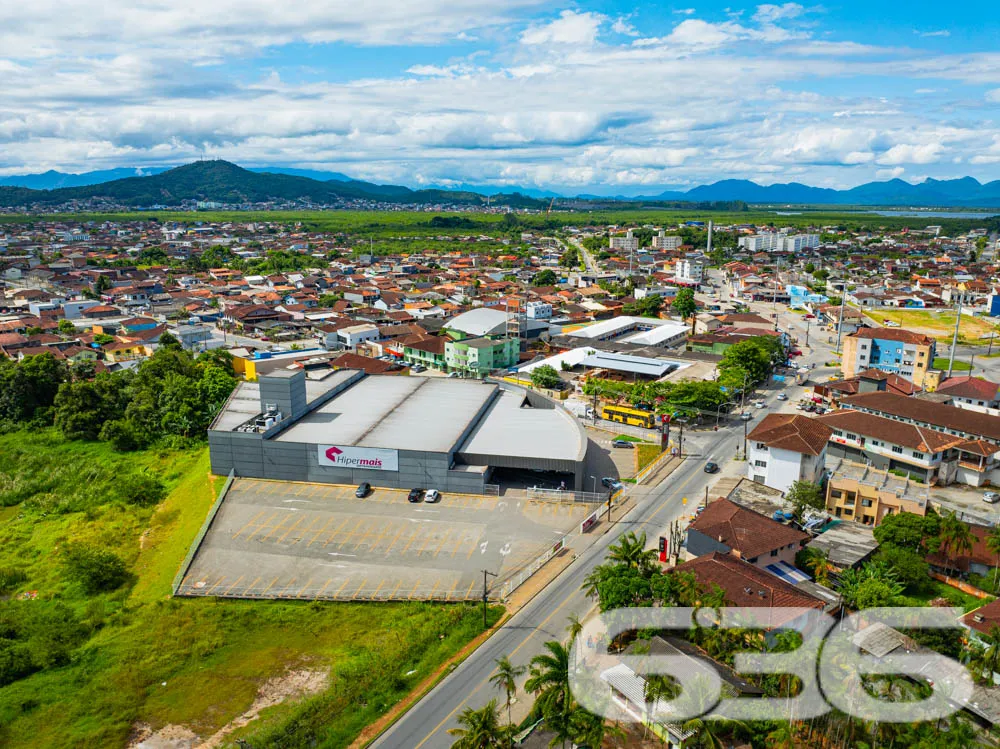 Exclusividade em Jarivatuba: Terreno Plano com Loc