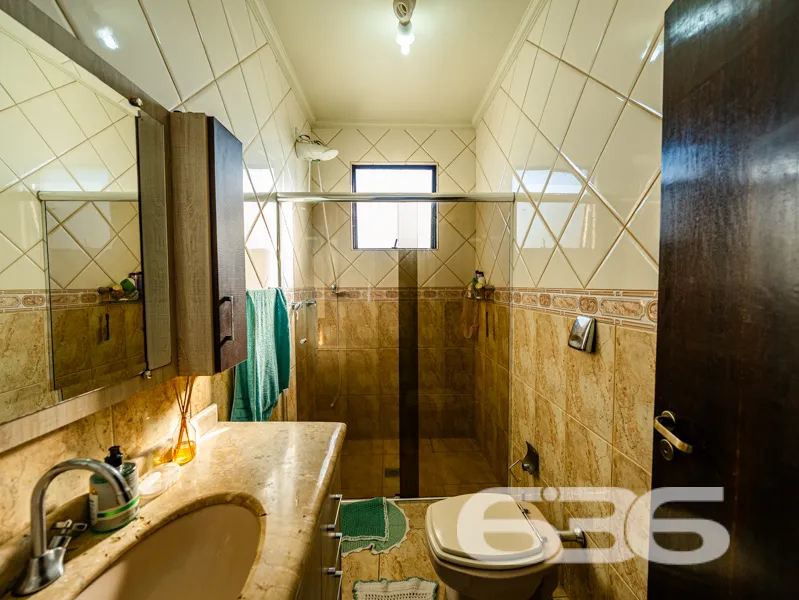 Sobrado Padrão de Alto Padrão à Venda – Bairro Ita